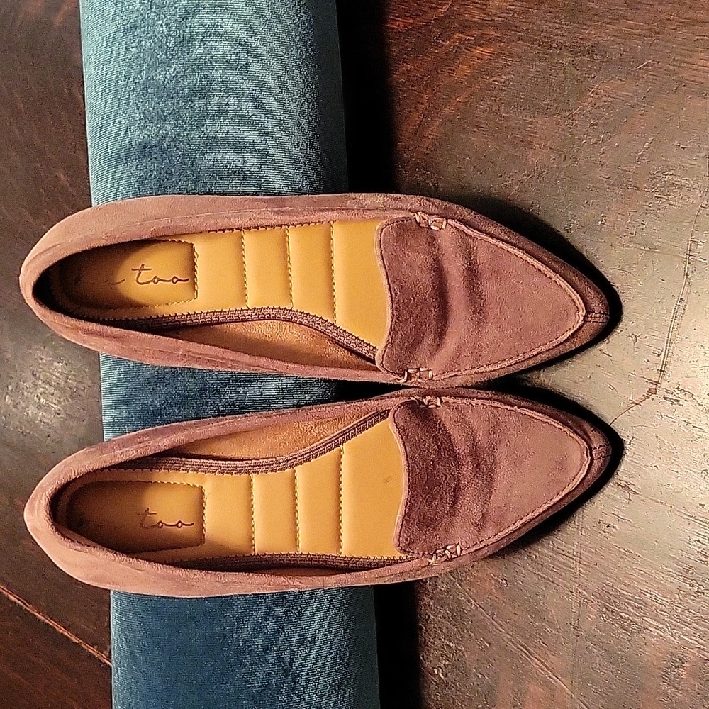Light brown suede flats size 7.5